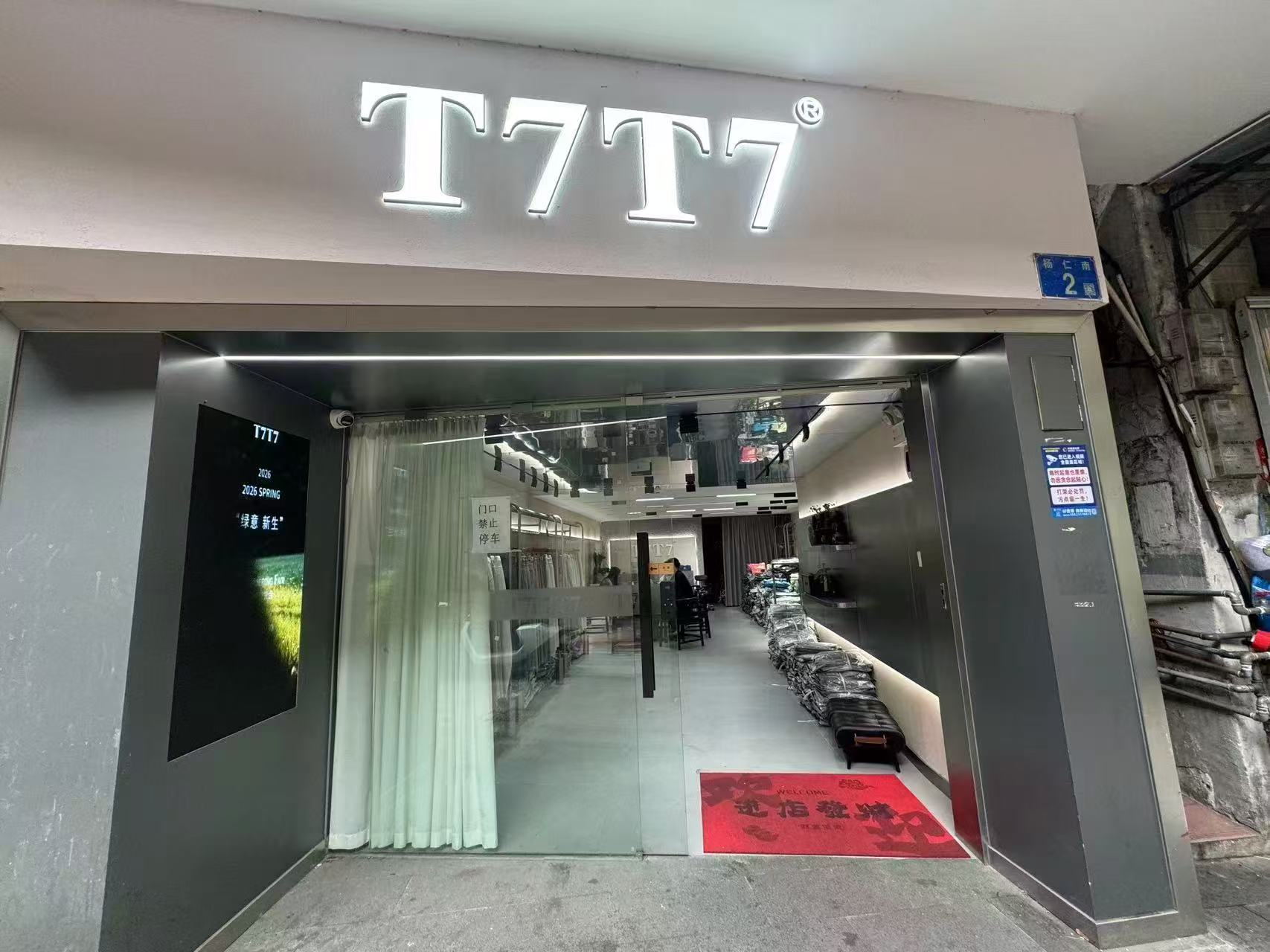 T7T7