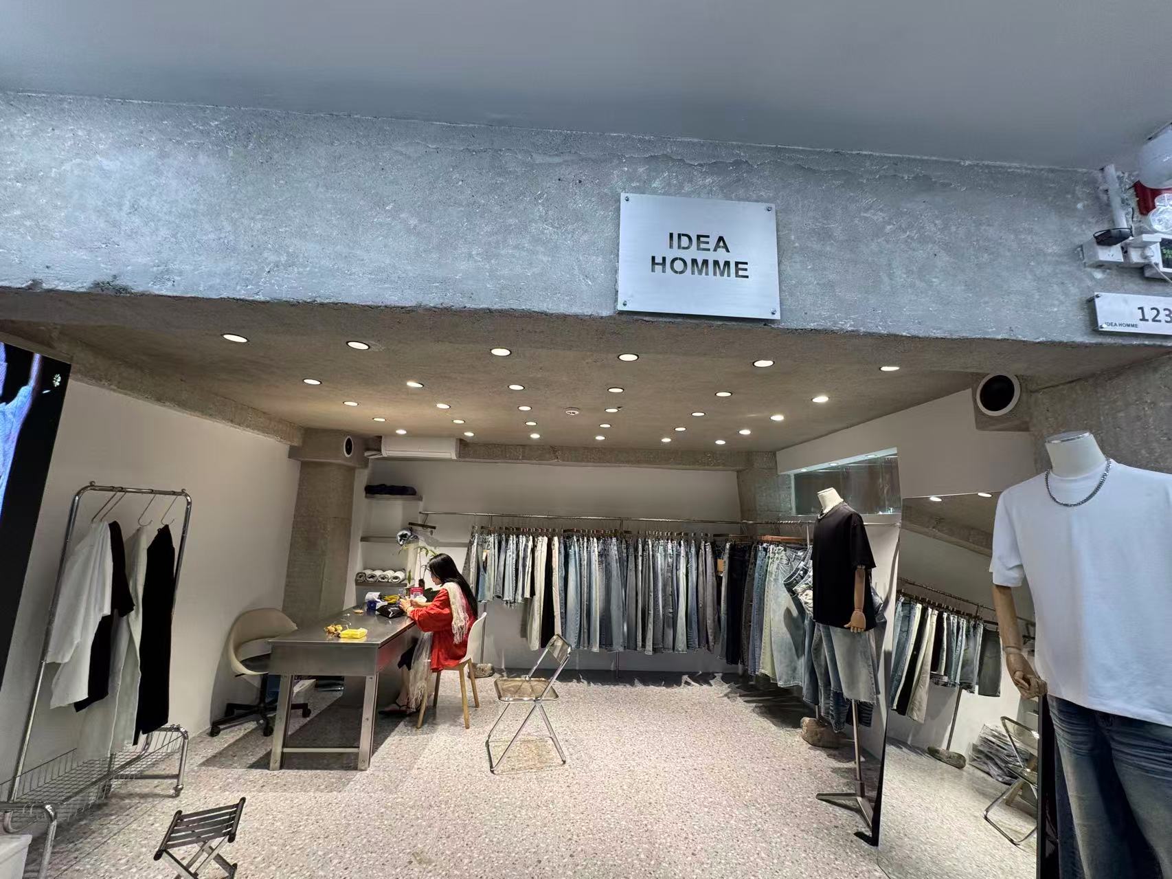 IDEA HOMME