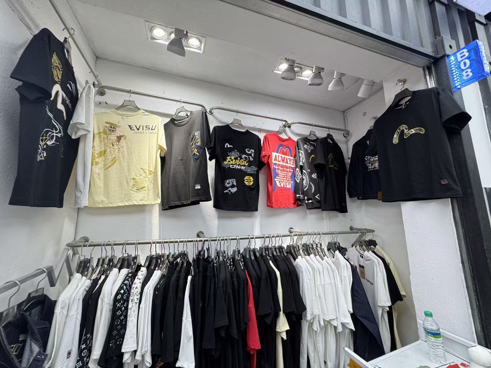 港式汇品  🐴转账配货，退现。